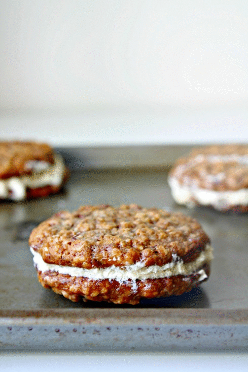 Biscoff Oatmeal Cookie Pies with Whipped Coconut Filling gif 3