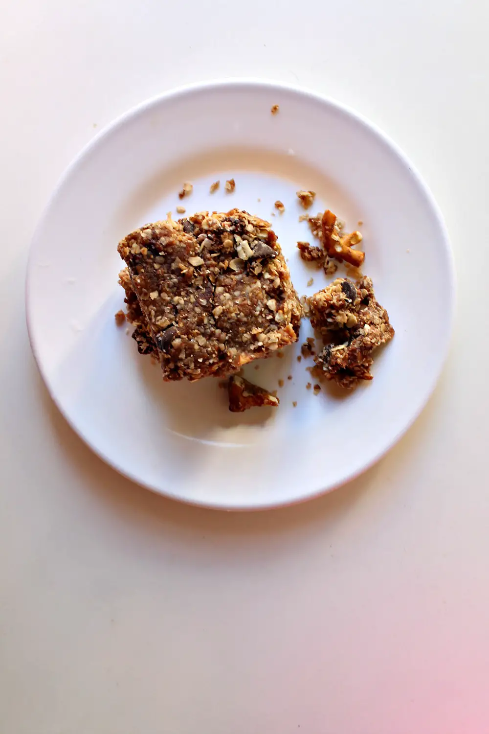 Raw Salted Chocolate Oat Healthy Bars with Dates and Coconut 4--100414